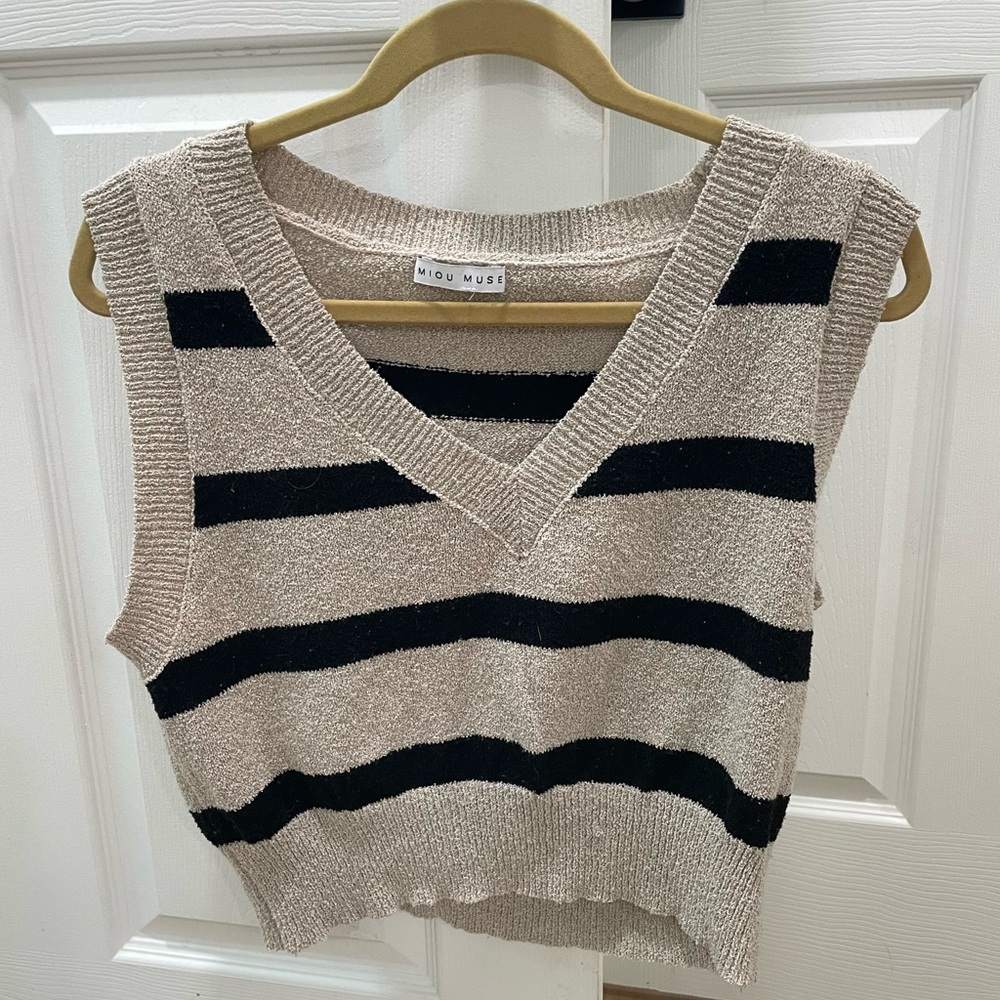 Striped Knit Sleeveless Top